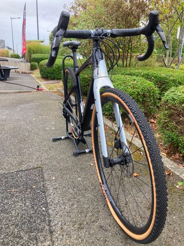 Used BMC URS THREE 2024 2024 Road & Gravel, Black — image 3 of 7