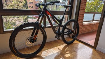 Używany Scott Genius LT 700 Tuned Custom 2015 Mountainbike — zdjęcie 3 z 13