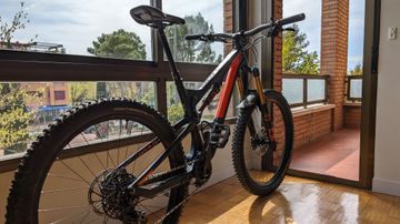 Używany Scott Genius LT 700 Tuned Custom 2015 Mountainbike — zdjęcie 5 z 13