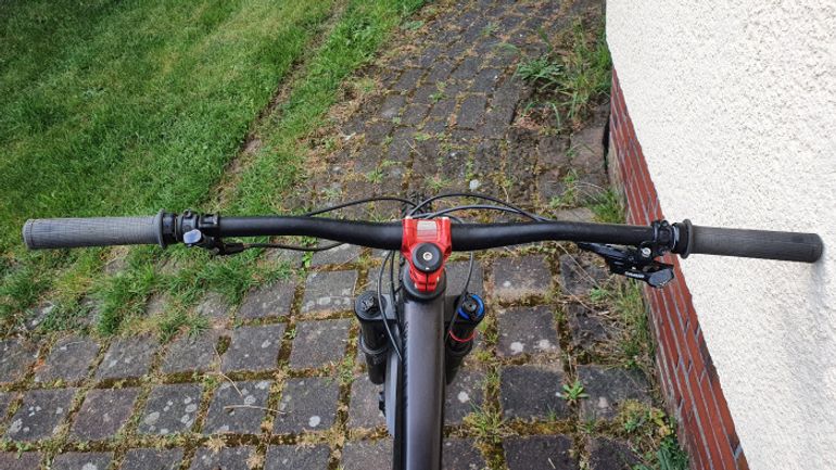 Used Canyon Spectral AL 6.0 EX 2017 Mountainbike, Black — image 5 of 9