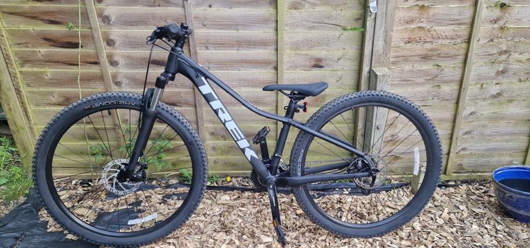 Trek Marlin 4 2023 2023 Mountainbike d'occasion — image 1 sur 3