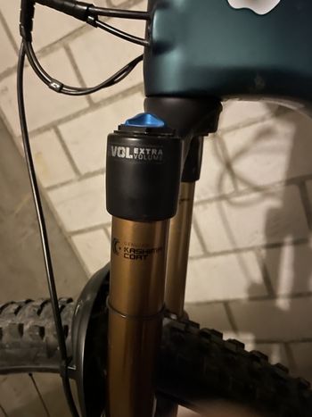 Used Orbea RISE M10 20mph 2021 Mountainbike, Blau — image 4 of 6
