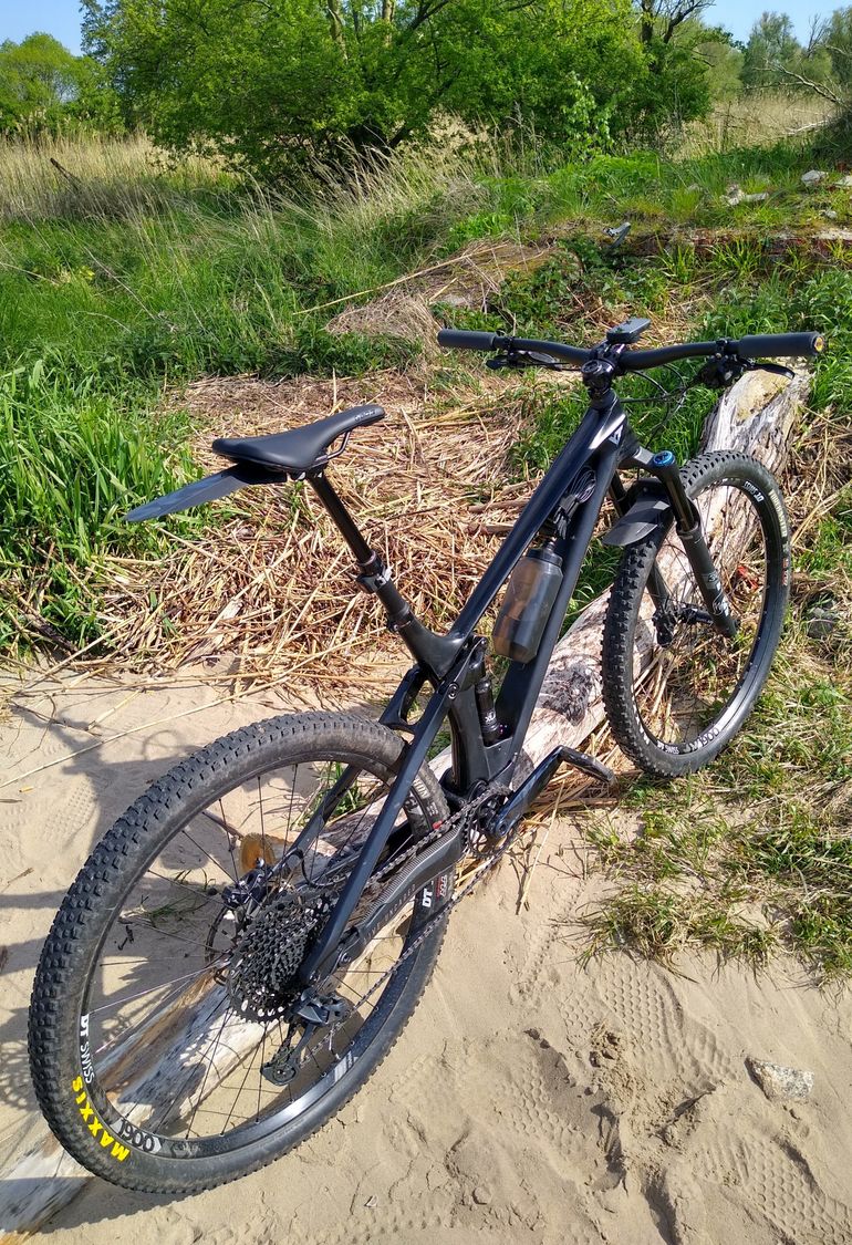 Used YT Industries Izzo CORE 3 29 2022 2022 Mountainbike, Black, 29 — image 4 of 6