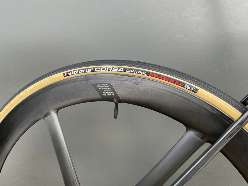 Použité Factor OSTRO VAM 2023 2023 Road & Gravel — obrázek 15 z 17