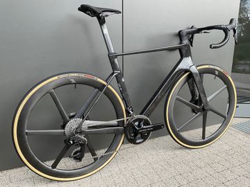 Použité Factor OSTRO VAM 2023 2023 Road & Gravel — obrázek 17 z 17