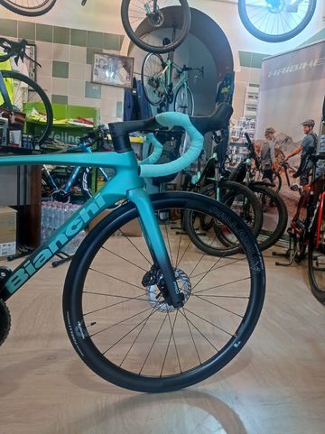 Brugt Bianchi Specialissima PRO Frame Kit 2024 Frameset 2024 Road & Gravel — billede 4 af 5