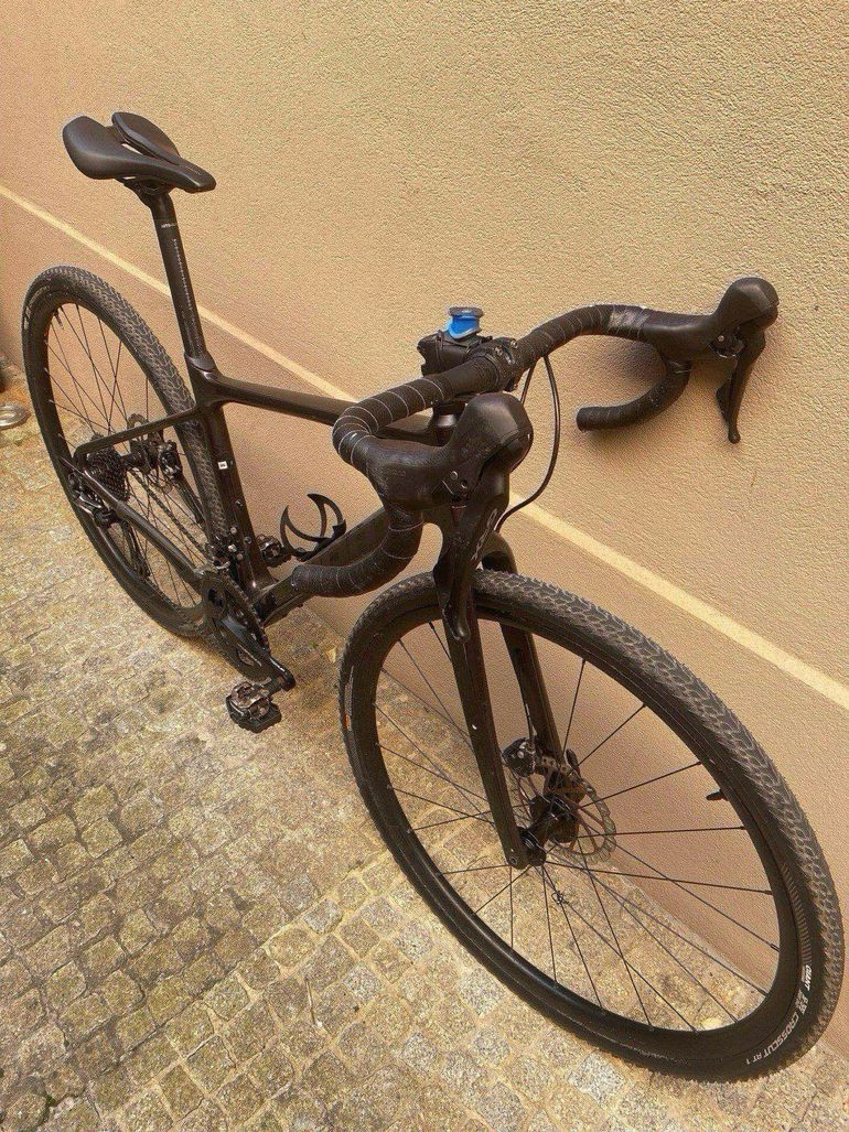 Used Giant Revolt, Advanced 2 2021 2021 Road & Gravel, Orange — image 2 of 3