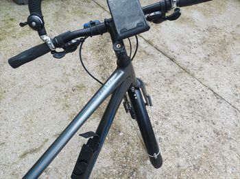 Used Giant ESCAPE 2 CITY DISC M 2023 Mountainbike, Grigio chiaro — image 3 of 3