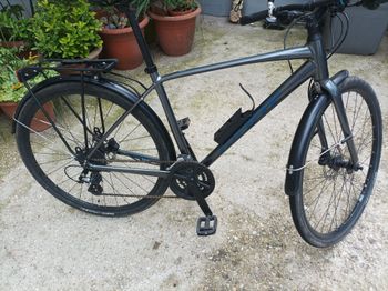 Used Giant ESCAPE 2 CITY DISC M 2023 Mountainbike, Grigio chiaro — image 2 of 3