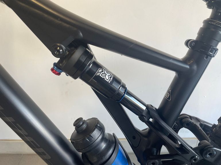 Used Specialized Stumpjumper Alloy 2022 2022 Mountainbike, Black — image 6 of 10