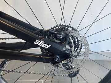 Specialized Stumpjumper Alloy 2022 2022 Mountainbike usato, Nero — immagine 5 di 10