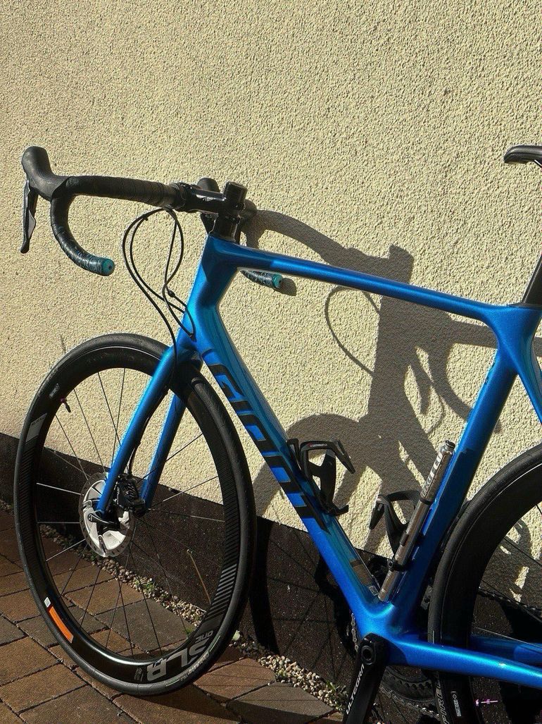Used Giant TCR Advanced Pro 2 Disc 2020 2020 Road & Gravel — image 4 of 14