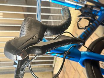 Used Giant TCR Advanced Pro 2 Disc 2020 2020 Road & Gravel — image 10 of 14