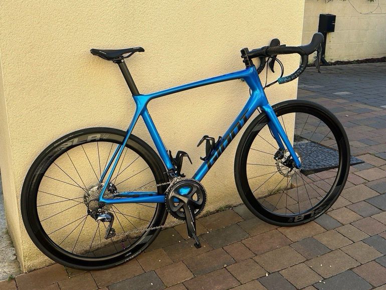 Used Giant TCR Advanced Pro 2 Disc 2020 2020 Road & Gravel — image 1 of 14