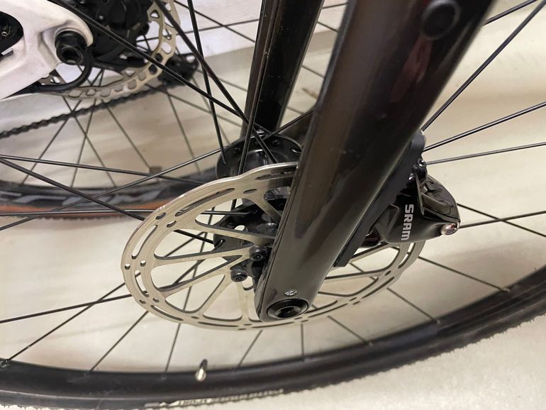 Used Specialized Diverge Base Carbon 2022 2022 Road & Gravel — image 8 of 12