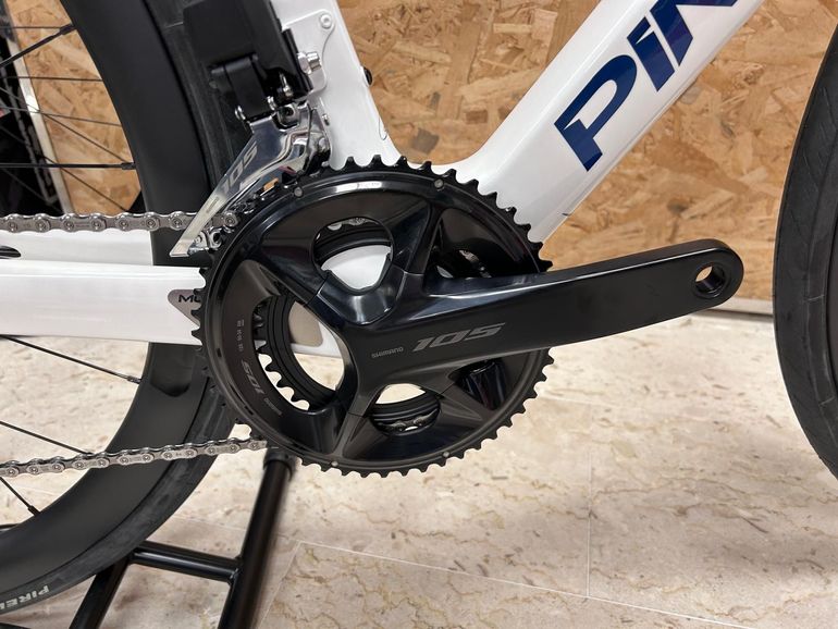 Used Pinarello F5 DISC 105 DI2 2X12V MOST ULTRAVELOCE 40 2024 Road & Gravel — image 6 of 6