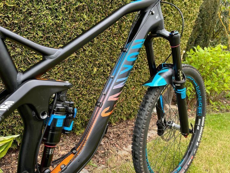 Canyon Strive AL 7.0 Race used in L | buycycle USA