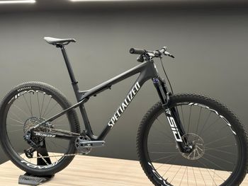 Brugt Specialized EPIC WC EXPERT 2024 MTB