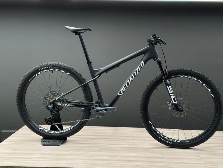 Brugt Specialized EPIC WC EXPERT 2024 Mountainbike — billede 2 af 8