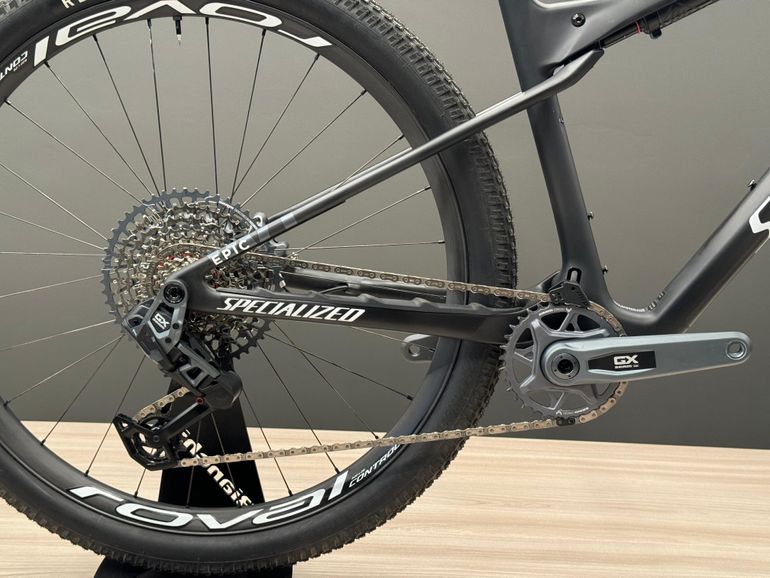Brugt Specialized EPIC WC EXPERT 2024 Mountainbike — billede 4 af 8