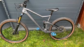 Used CUBE Stereo 140 2022 Mountainbike, Light Gray — image 2 of 8