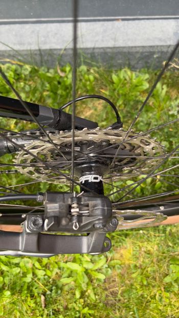 Used CUBE Stereo 140 2022 Mountainbike, Light Gray — image 7 of 8