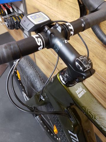 Used Niner RLT E9 RDO Carbon 2023 Road & Gravel, Green — image 4 of 14