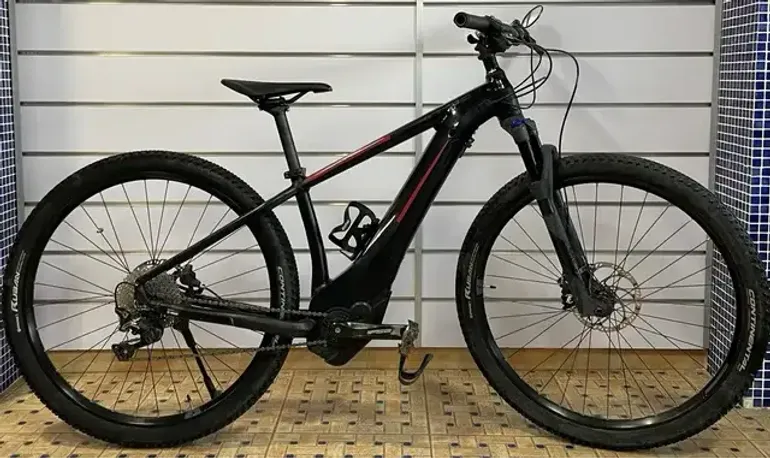 Used CUBE Reaction Hybrid Bosch Mountainbike, Black — image 1 of 5