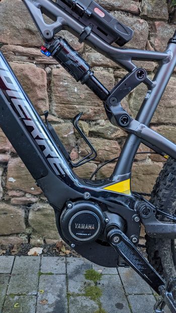 Used Lapierre OVERVOLT TR 4.5 2020 Mountainbike, Black — image 8 of 18