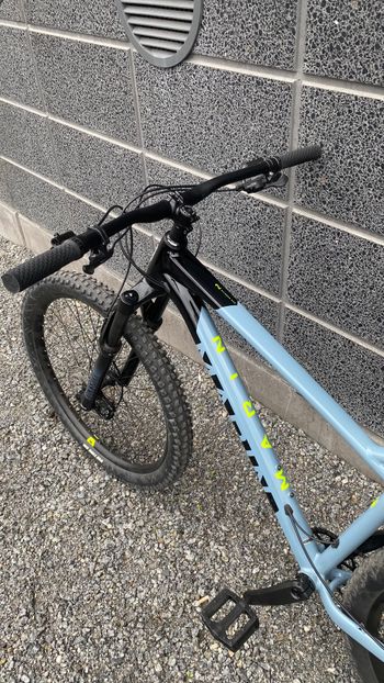 Used Marin San Quentin 2 2022 Mountainbike, Blue — image 3 of 3