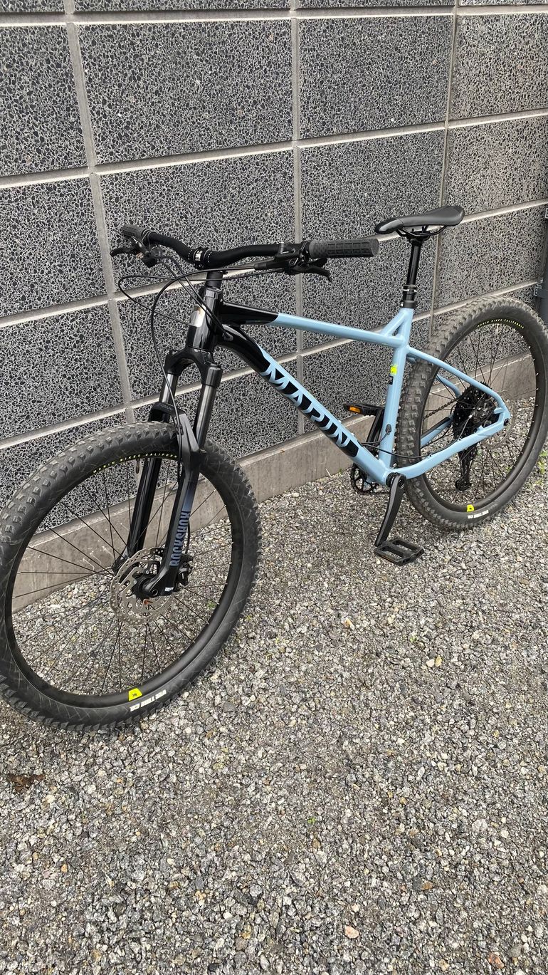 Used Marin San Quentin 2 2022 Mountainbike, Blue — image 1 of 3