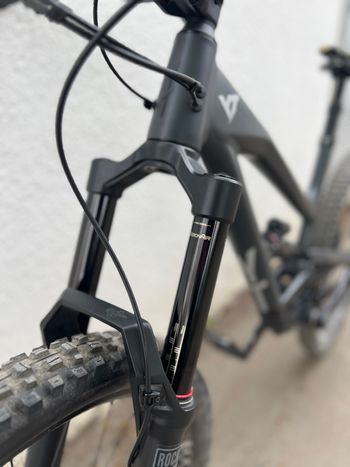 Brugt YT Industries Capra Base AL 29 2021 2021 Mountainbike — billede 2 af 8