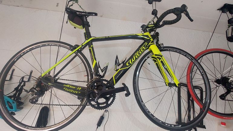 Used Wilier Cento1 Shimano Ultegra 2013 Road & Gravel, Black — image 8 of 14