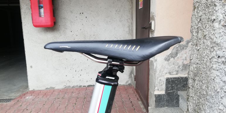 Used Bianchi Superlegera 928 2010 Road & Gravel — image 5 of 5