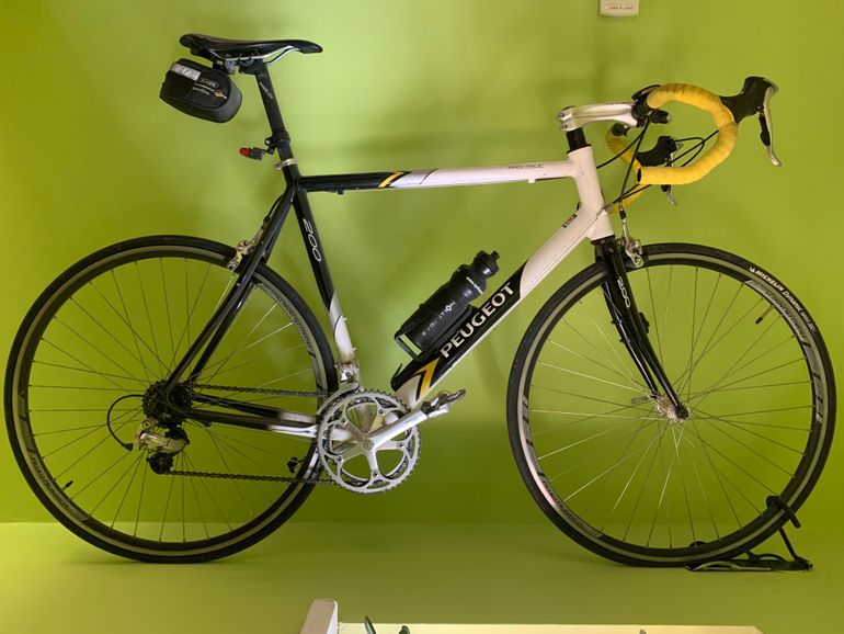 Peugeot Prologue 2004