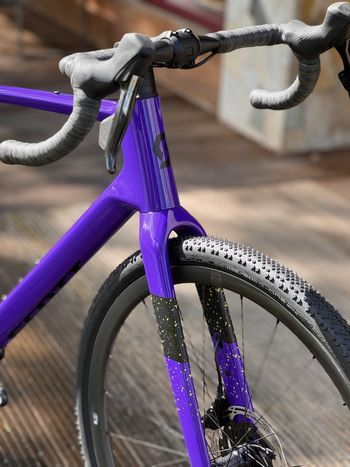 Used Scott Addict Gravel 10 2024 2024 Road & Gravel, Purple — image 2 of 6