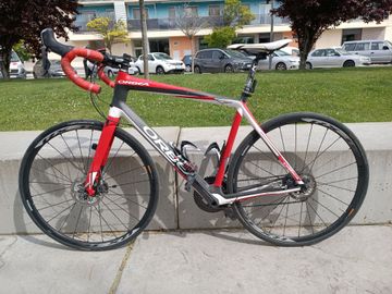 Orbea AVANT M20iTEAM-D 2018 2018 Road & Gravel usato, Rosso — immagine 2 di 9