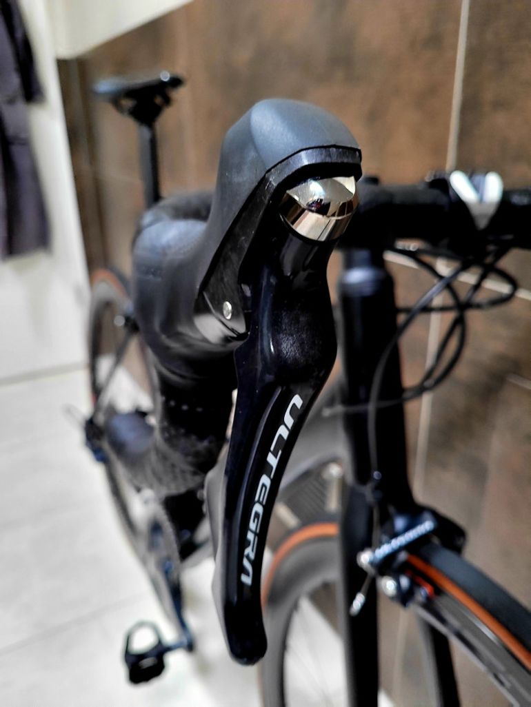 Used Canyon Ultimate al slx 8.0 2018 Road & Gravel, Black — image 5 of 13
