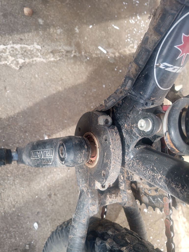 Used Custom Cove G-Spot FR 2000 Mountainbike — image 13 of 18