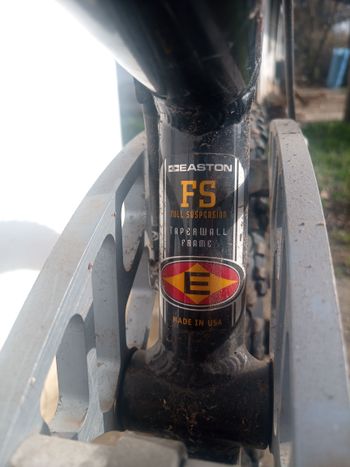 Used Custom Cove G-Spot FR 2000 Mountainbike — image 4 of 18