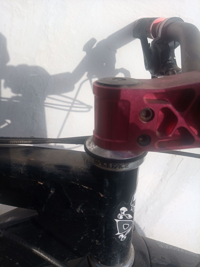 Used Custom Cove G-Spot FR 2000 Mountainbike — image 6 of 18