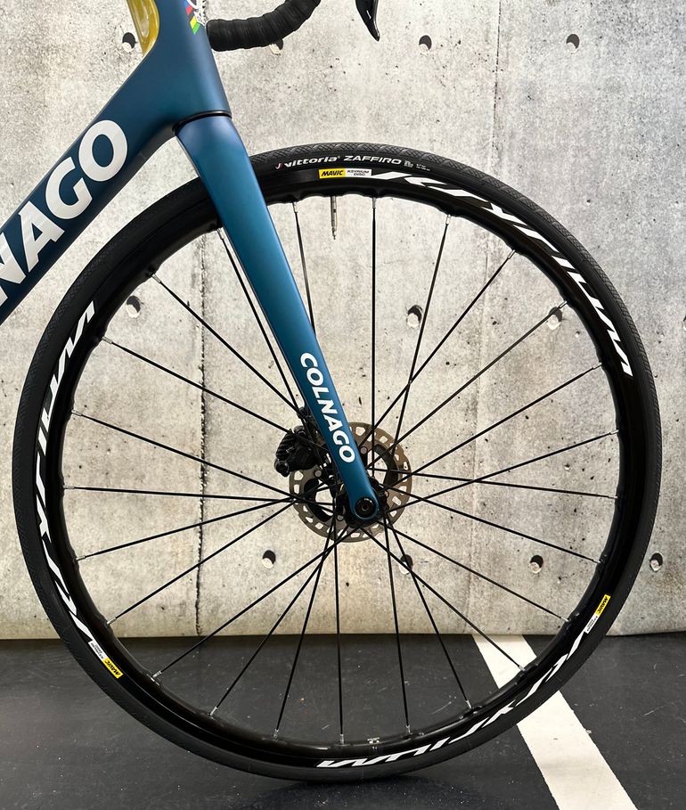 【美品】COLNAGO PRIMAVERA MAVIC KSYRIUM SLR付 COLNAGO V5RS 完成！ – たかだフレンド