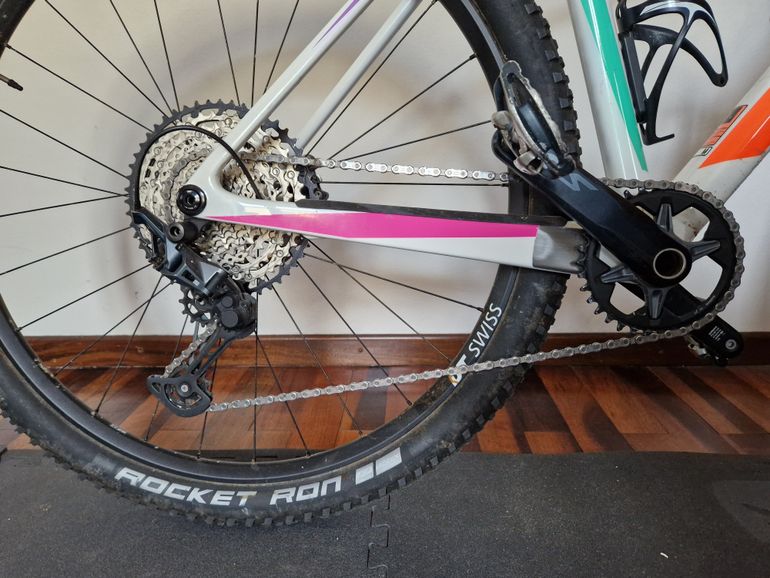 Used Canyon Exceed CF 6 2022 2022 Mountainbike, White — image 3 of 6