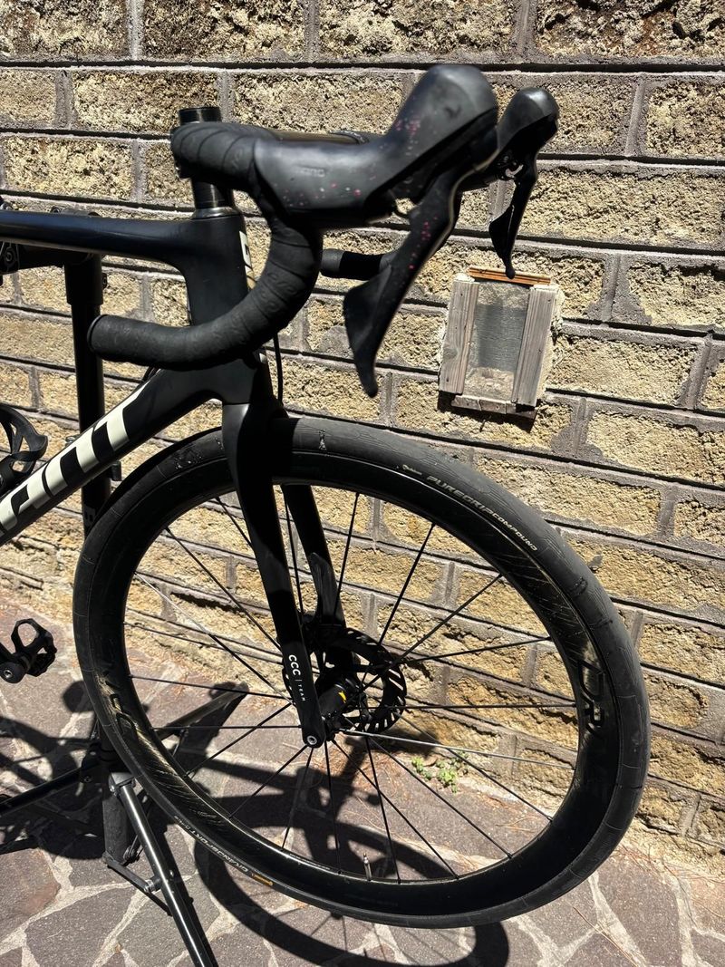 Použité Giant TCR Advanced Pro Team 2021 Road & Gravel — obrázek 4 z 8
