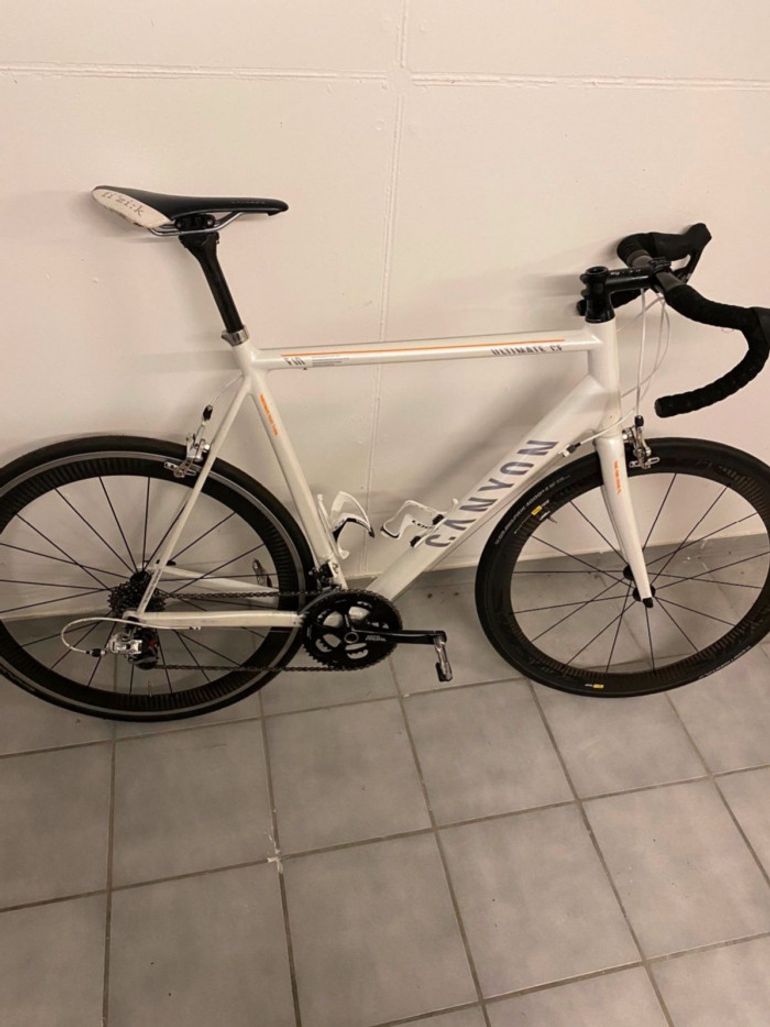 Used Canyon Ultimate CF SLX 2013 Road & Gravel, Blanco — image 1 of 3