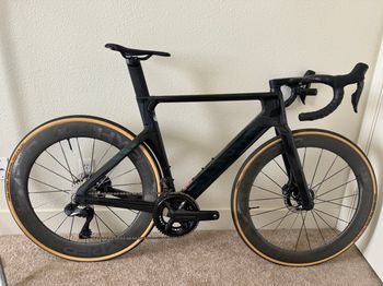 Used Canyon Aeroad CFR Di2 2024 2024 Road & Gravel, Schwarz — image 2 of 7