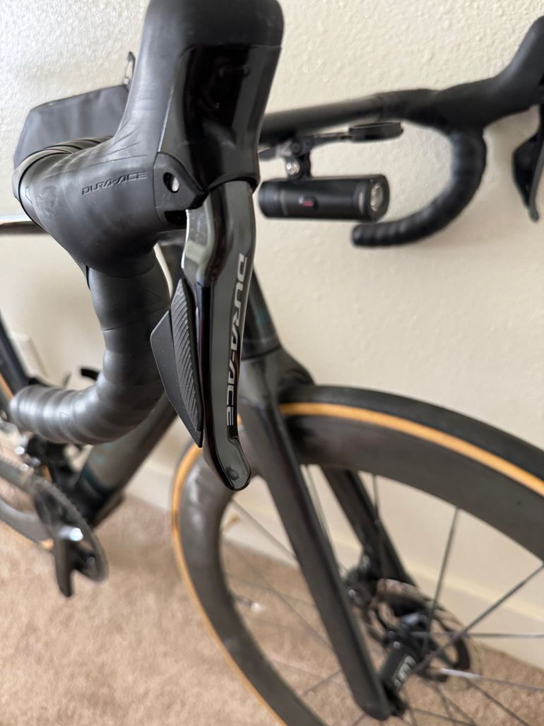Used Canyon Aeroad CFR Di2 2024 2024 Road & Gravel, Schwarz — image 7 of 7
