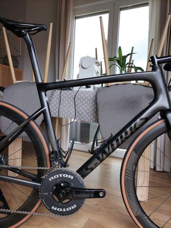 Used Specialized S-Works Tarmac SL6 Disc - Dura Ace Di2 2020 2020 Road & Gravel, Black — image 2 of 11