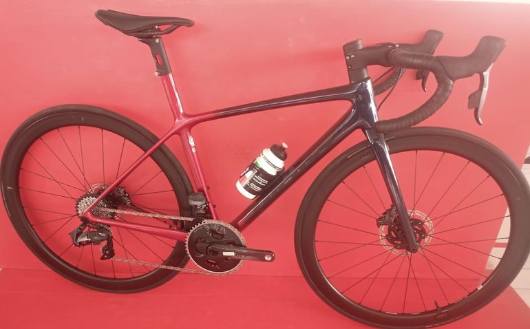 Giant TCR Advanced SL Disc 1 used in XS buycycle USA