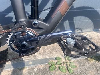 Used Trek Remedy 9.8 2022 2022 Mountainbike — image 3 of 15